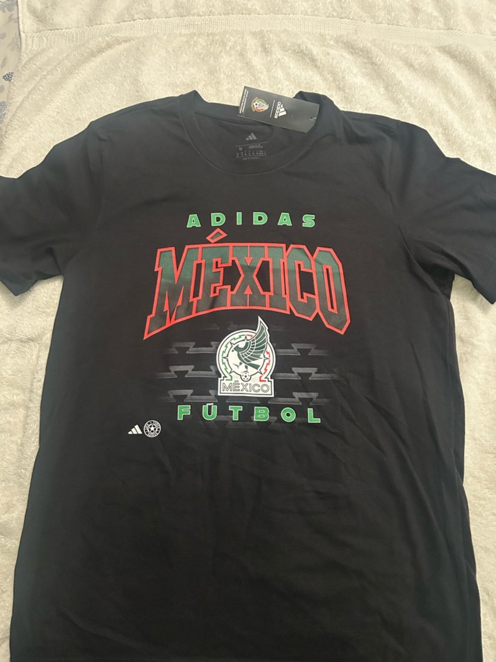 adidas Black MÉXICO Futbol Graphic Tee with Red & Green Accents